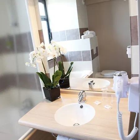 Otel Brit Du Stade Ouest Rennes