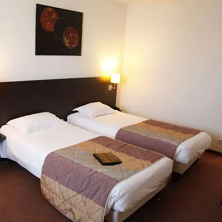 Brit Du Stade Ouest Otel
